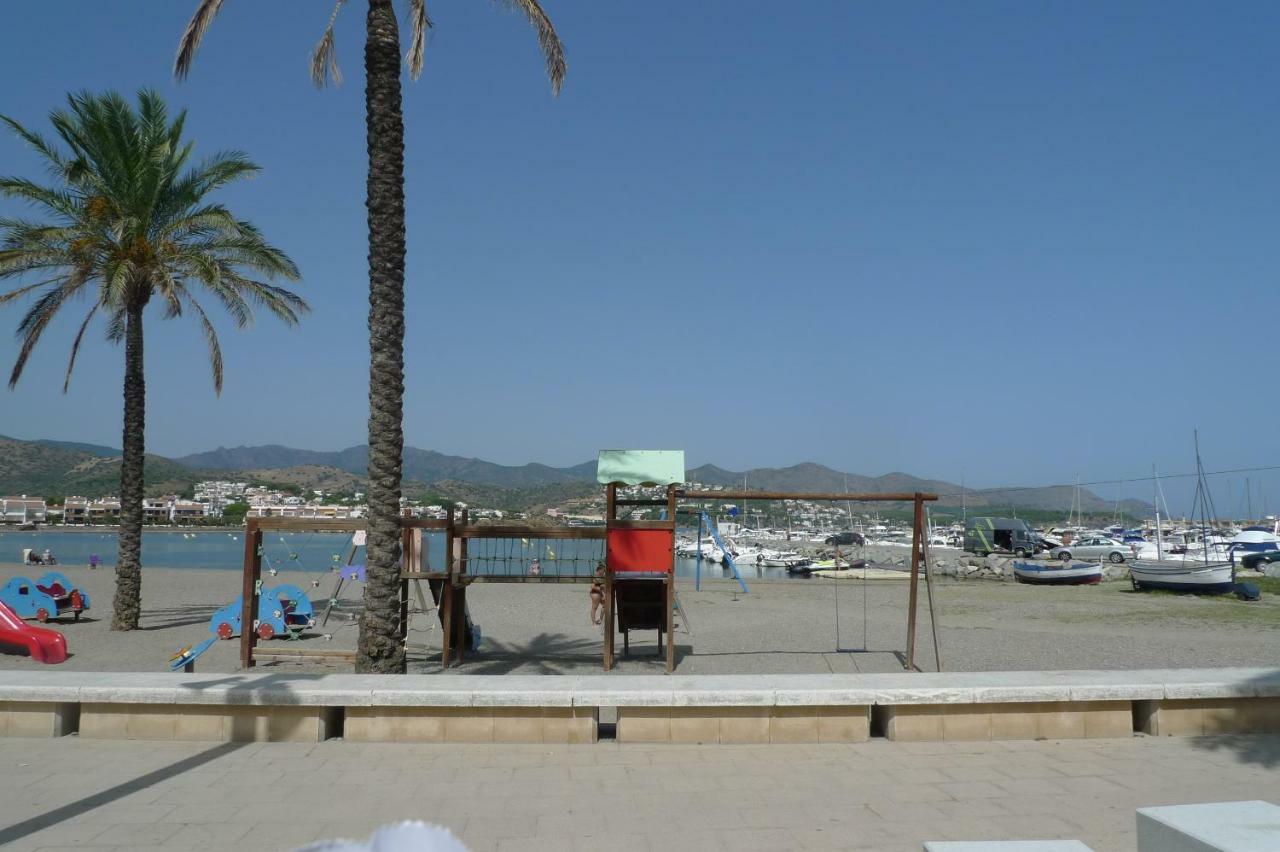 Platja Del Port Appartement